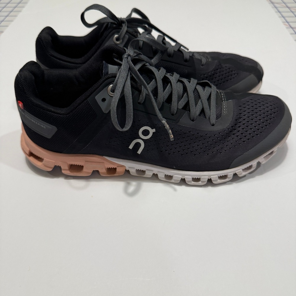 On Cloudflow Running Shoes Women 9 Black Rose Swiss Engineering Helion - Picture 7 of 11